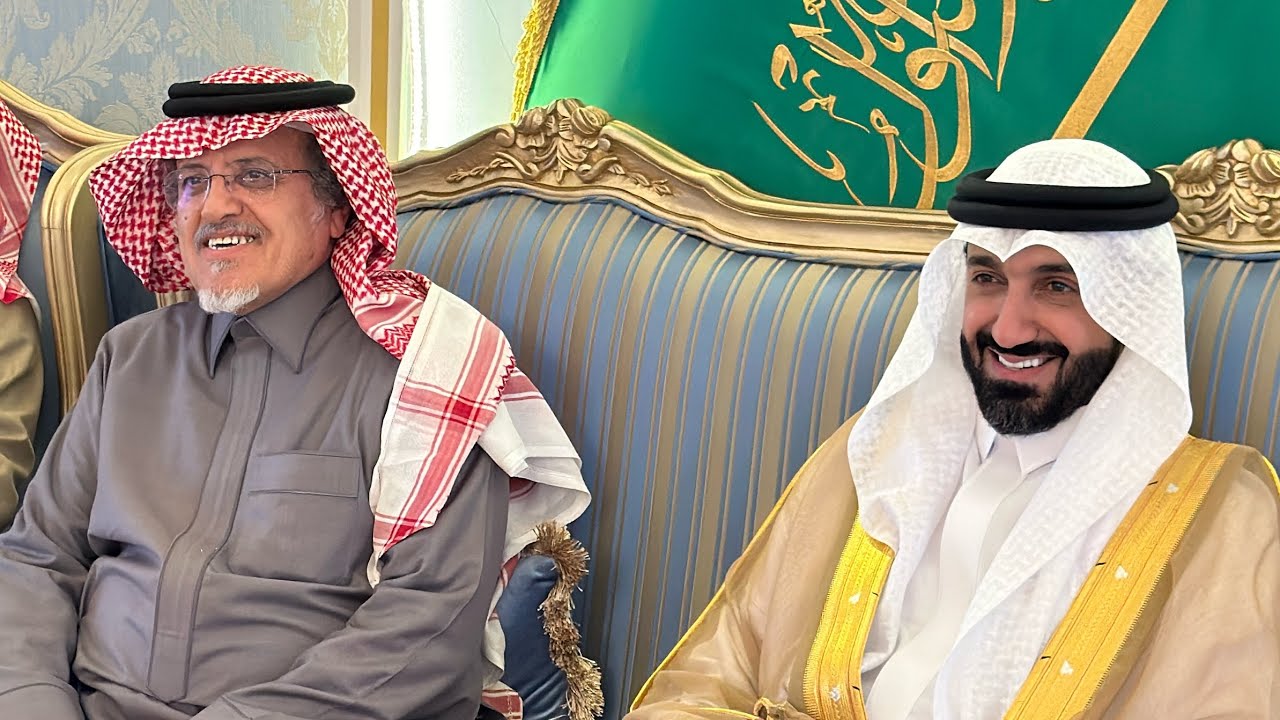 الشيخ ذعار بن مترك بن شفلوت يقيم مأدبة غداء على شرف الشيخ محمد بن عبدالعزيز المدرع واخوانه بالجله