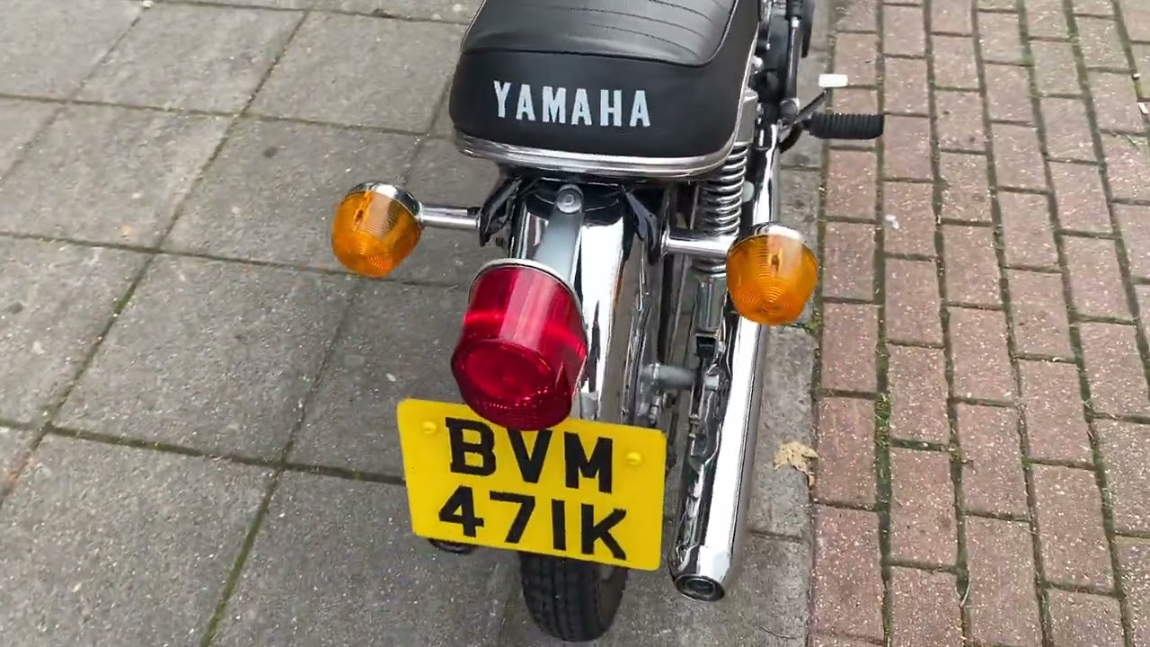 Yamaha CS5 200