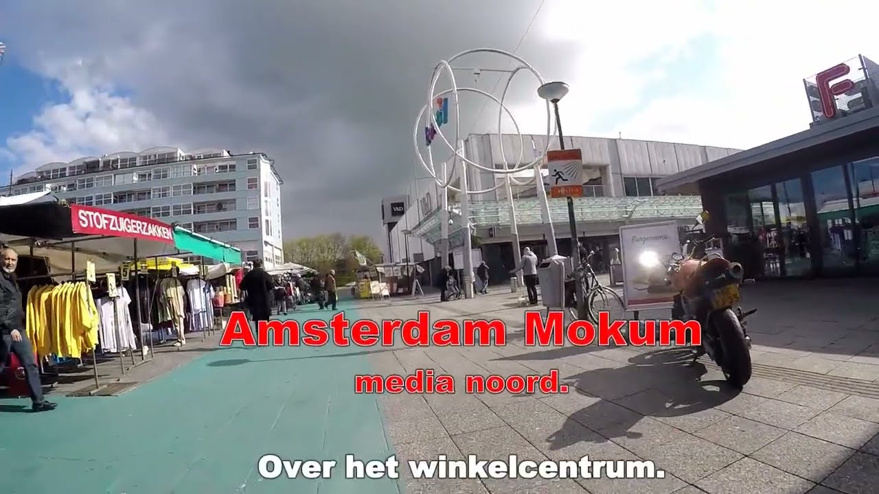 Amsterdam noord     Door het winkelcenrtum Buikslotermeerplein  16 4 2016