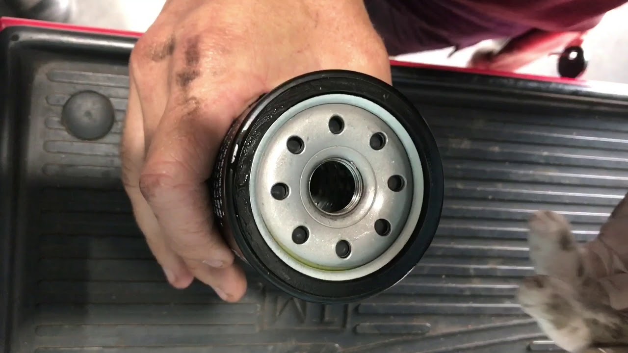 Mazda BT-50/Ford Ranger Engine Oil and Filter Change 2011 model