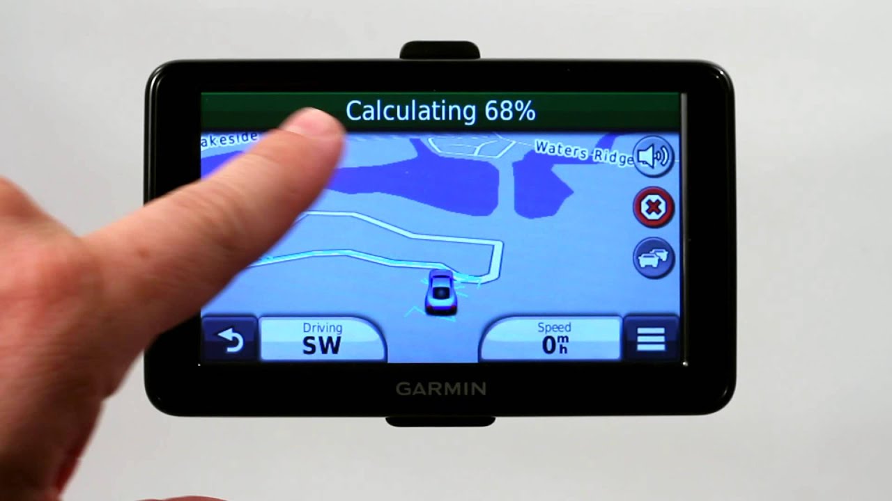 How Does the Garmin Speech Remote Work? : Garmin GPS