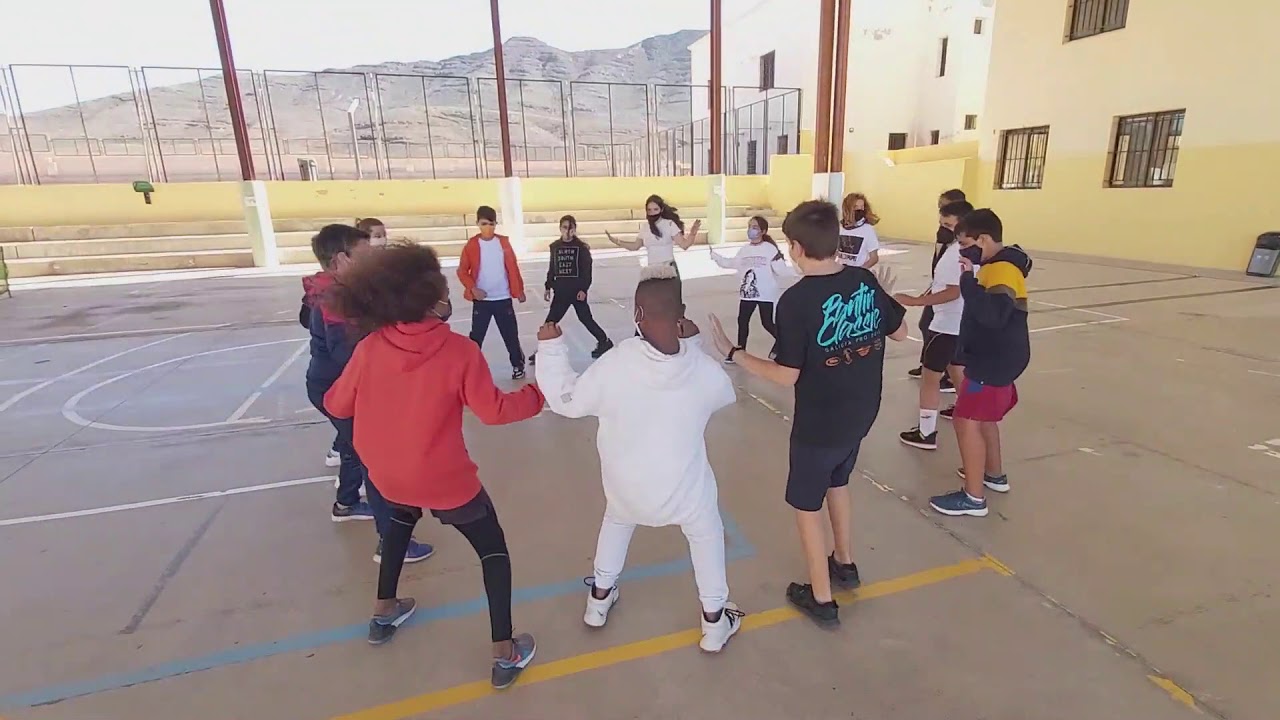 Danza Tzadik Katamar
