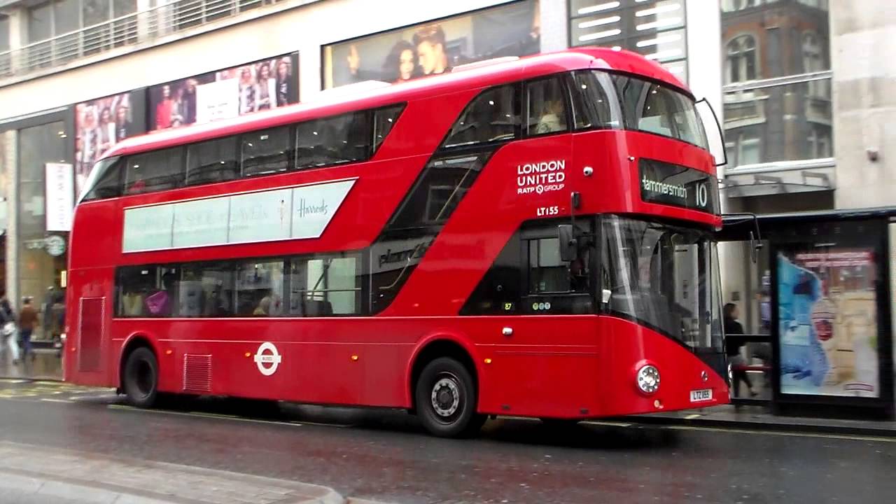 Buses at Oxford Circus 24/09/2014