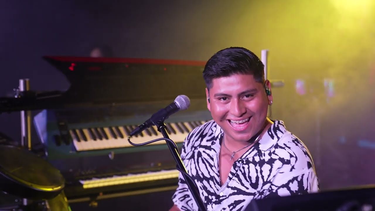 El Pajaro Campana FEAT Karmito y los Supremos
