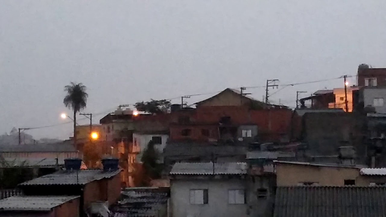 Transformador explodindo Osasco São Paulo 06/05/2020