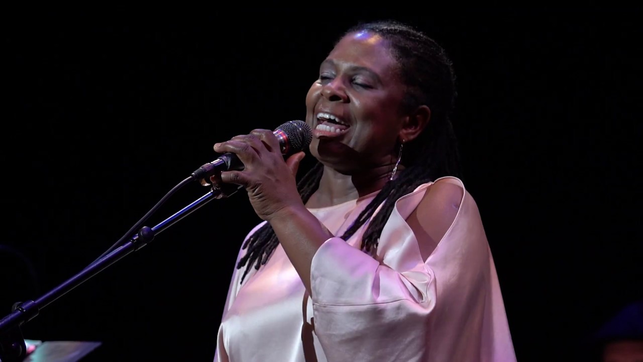 Ruthie Foster Big Band -