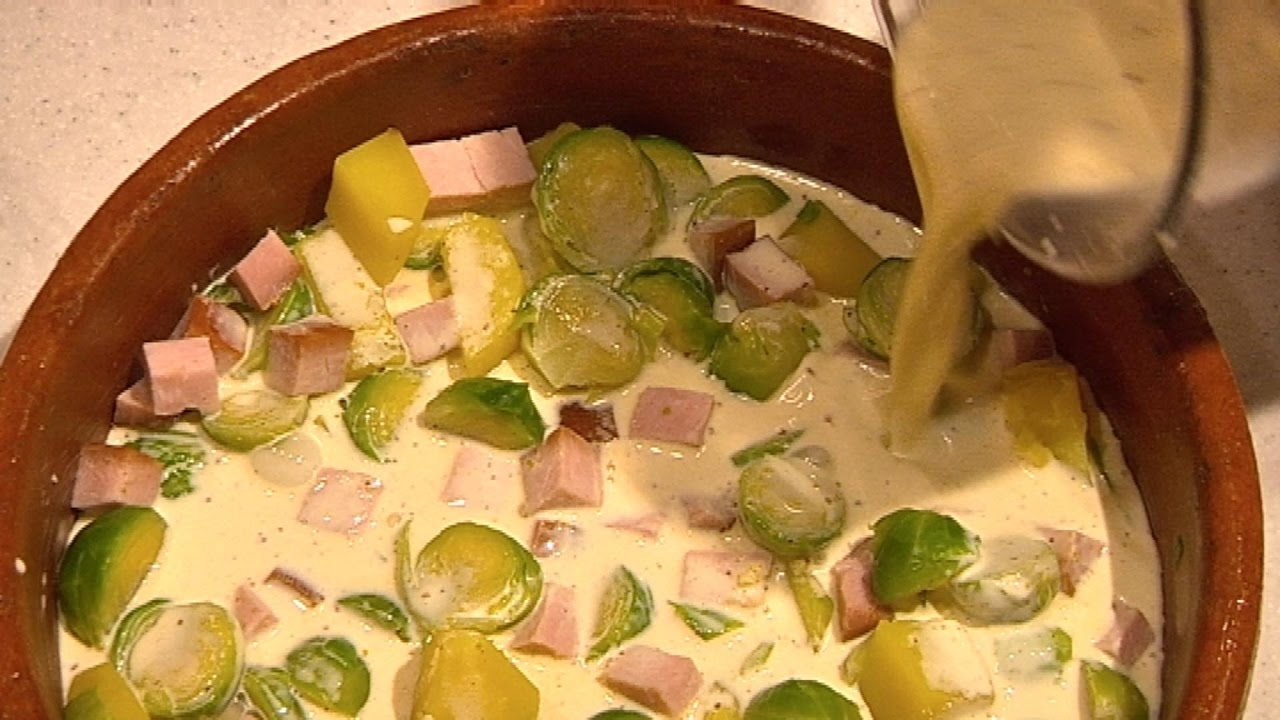 Rosenkohlgratin mit Kasseler und vegetarisch