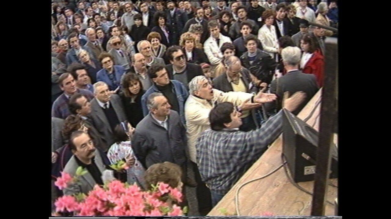 Terni amarcord: Rissa sfiorata alla premiazione dei Carri di Maggio 1989