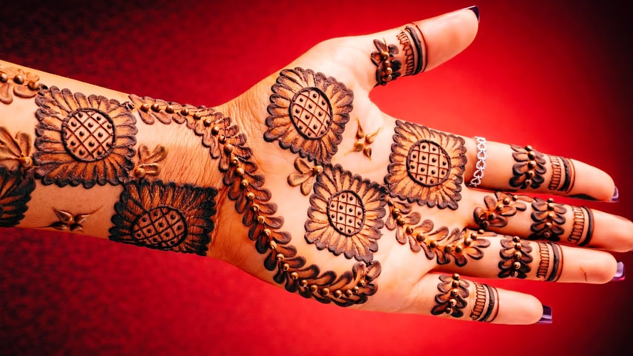 Front hand mehndi design with earbuds l simple and easy mehndi design l mehndi ka design l henna 