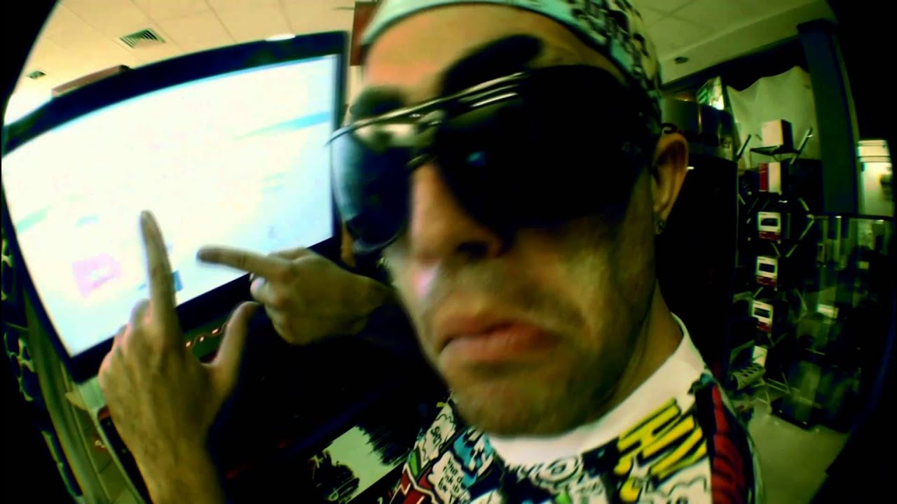 TUS & VGO - Facebook Song - Official Video Clip