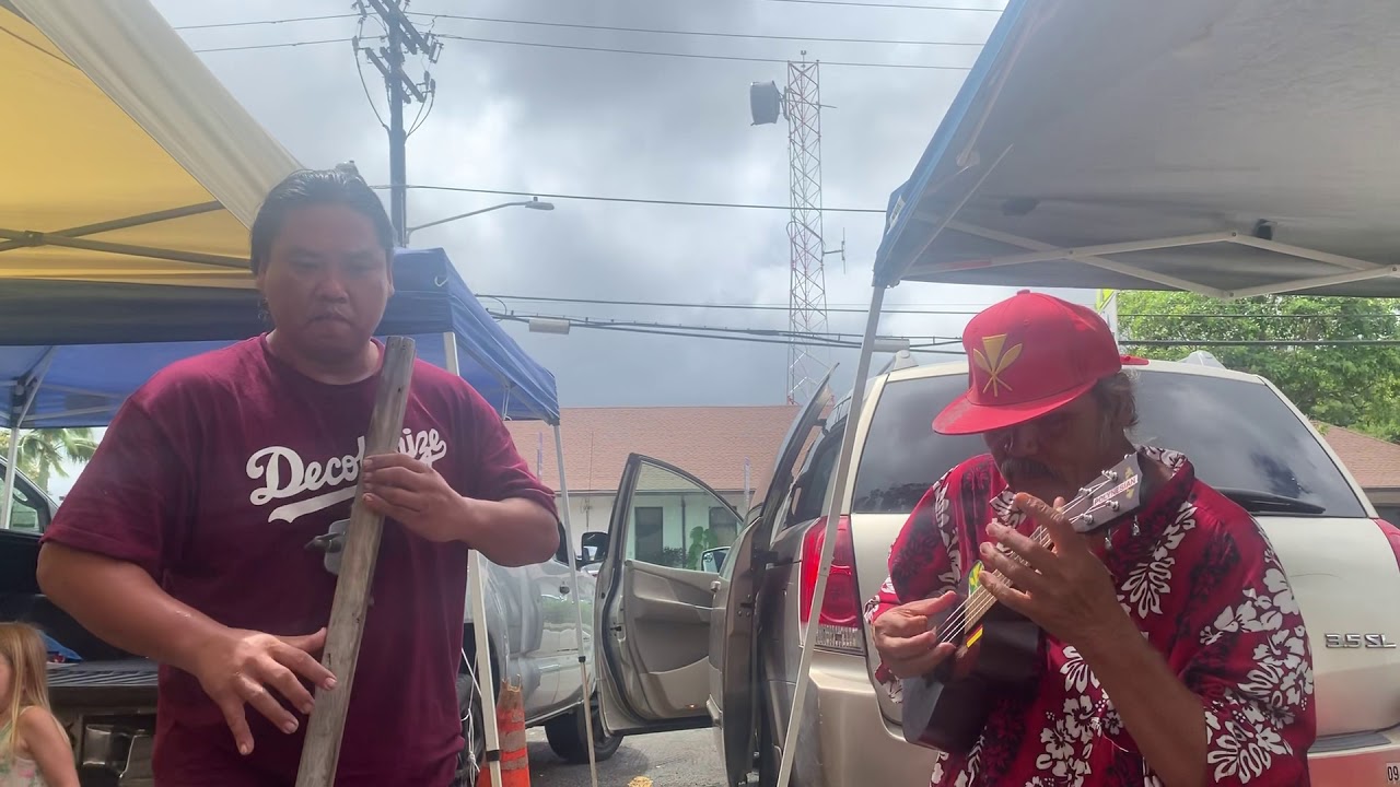 Save The Last Dance For Me - Joe McGinn (Pakini Bass) & Uncle Eugene Simeona (`Ukulele)