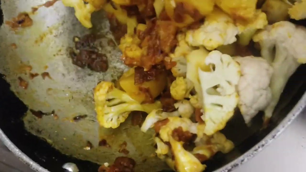 Alloo gobhi ki sabzi.. Try like this #recipe #food #foodie 