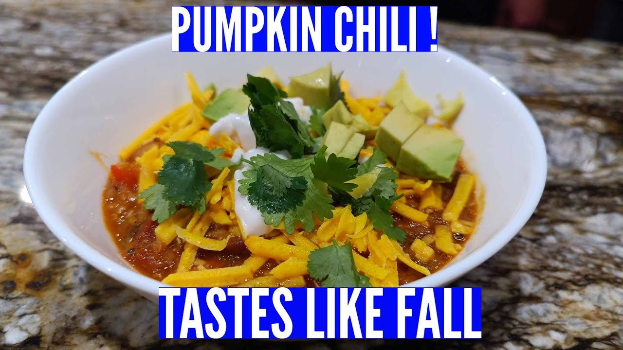 PUMPKIN QUINOA CHILI IS SO YUMMY! (recipe in description)