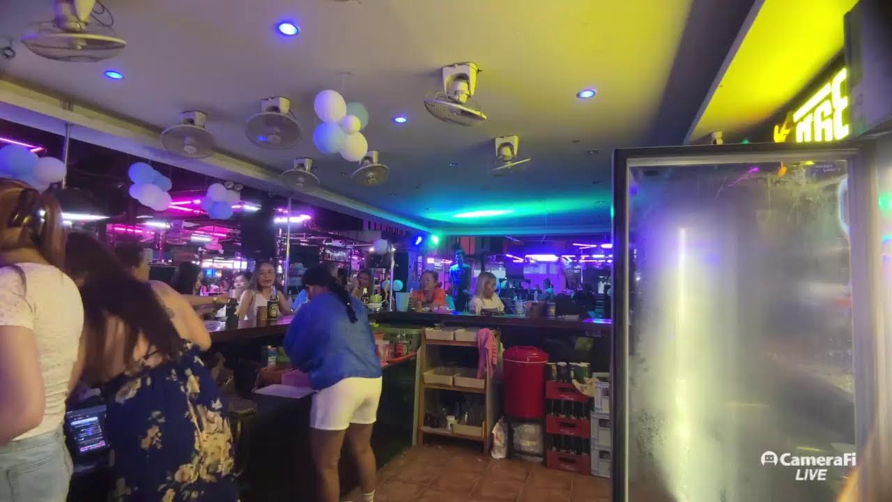 SILVERS BAR's broadcast