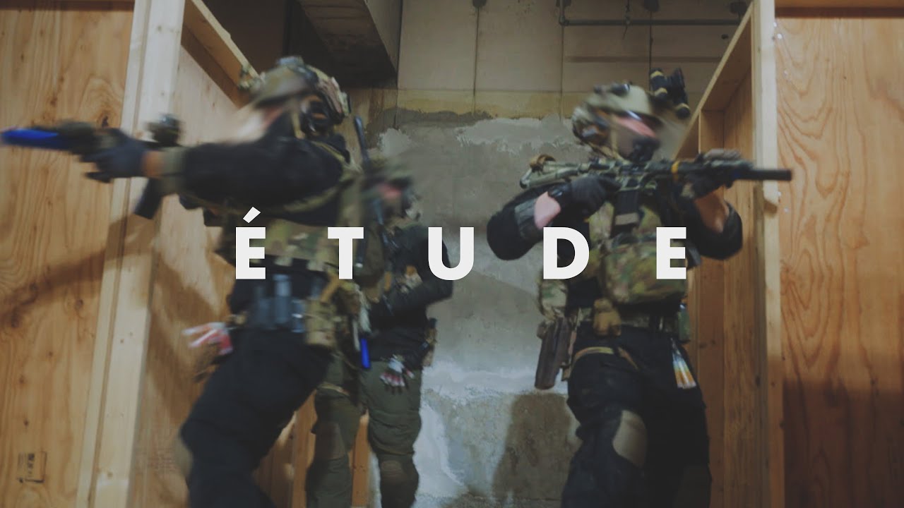 É T U D E .