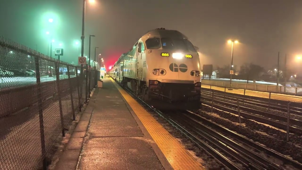GO Train MP40PH 665 Arriving And Departure Scarborough GO Station Pulling 12 Cars Train Cab Car 377