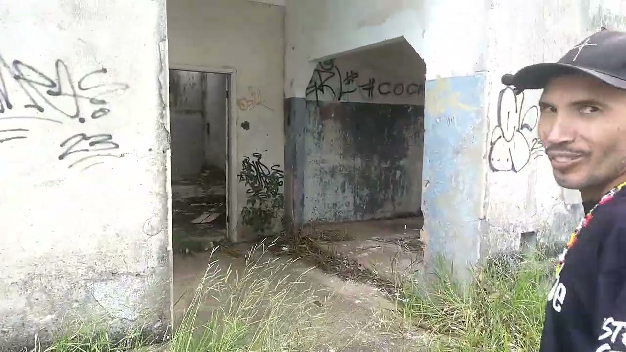 local bem pesado e espíritos bravos e confusos abita neste local