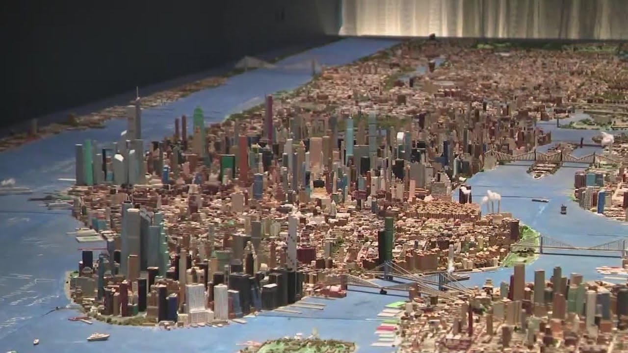 Man single-handedly recreates NYC out of wood