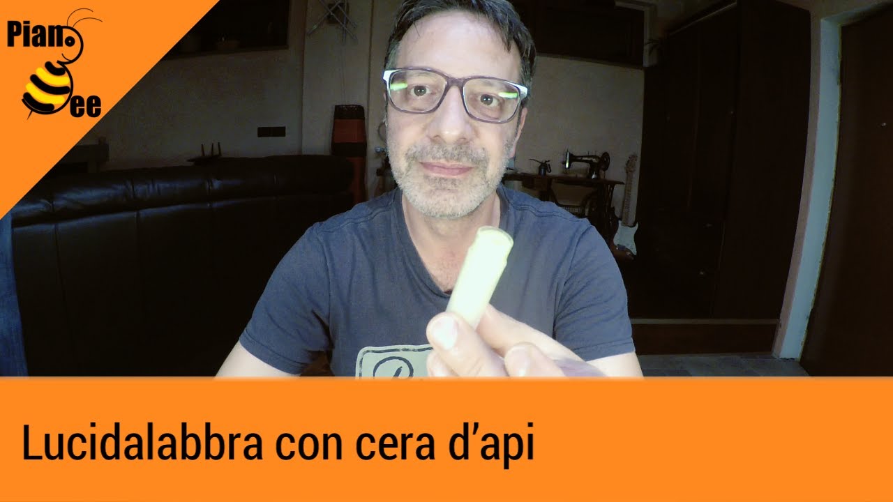 Lucidalabbra con cera d'api