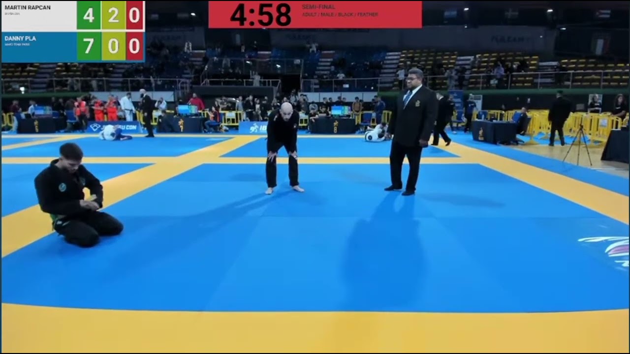 DANNY PLA vs MARTIN RAPCAN - IBJJF Rome Open 2023 - BLACKBELT ADULT FEATHERWEIGHT semi-final