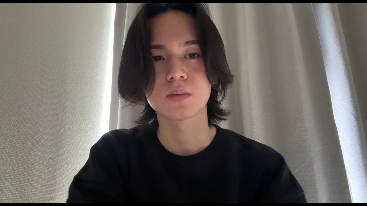 俺は吃音症で人の目を見て話すことができない