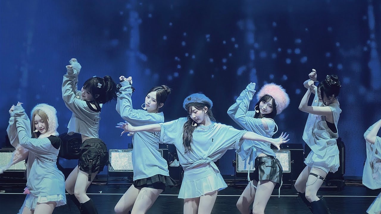 tripleS 트리플에스 “Love2Love“ Fancam 