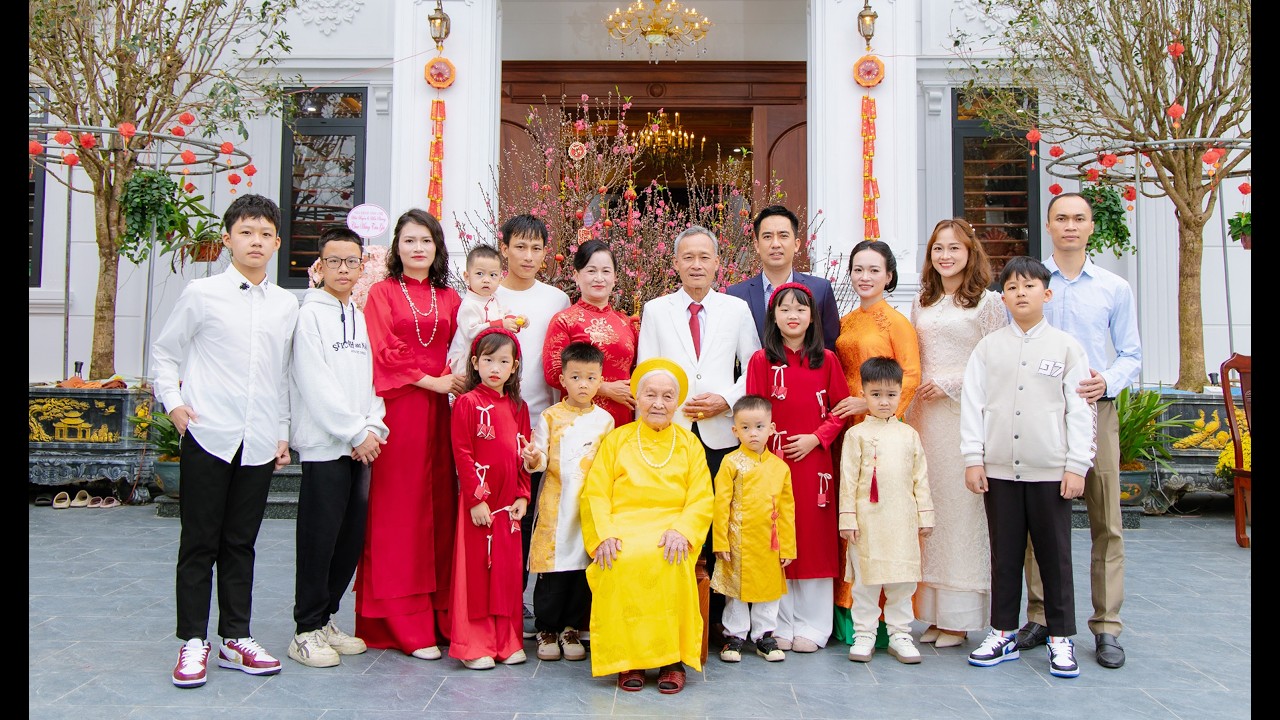 HỌP MẶT TẤT NIÊN - GĐ ÔNG BÀ TOÀN THANH