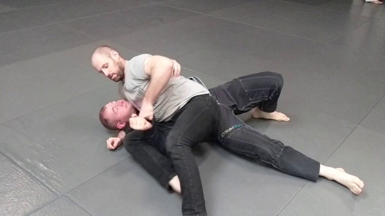 Kesa gatame attacks for judo and bjj