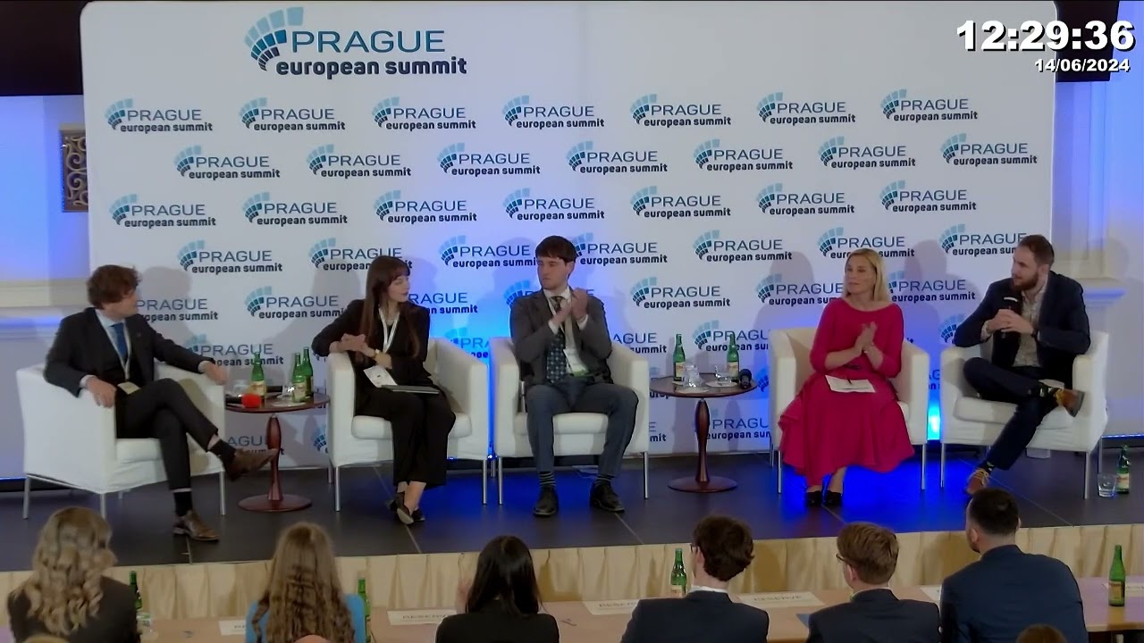 PES 2024 - DAY 2 - CHAT WITH REPRESENTATIVES of the Future European Leaders Forum