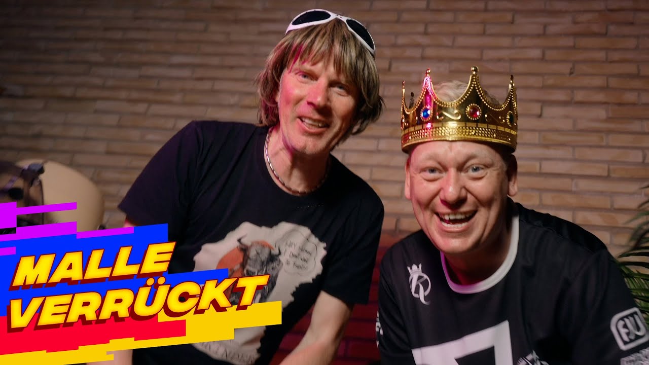 Mickie Krause & Knossi - 10 nackte Friseusen (Offizielles Musikvideo - Silberhochzeits-Edition)