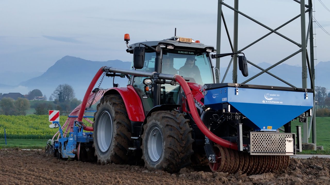 Neuer Frontsaattank 🇨🇭🌾 im Einsatz bei Farmerpower