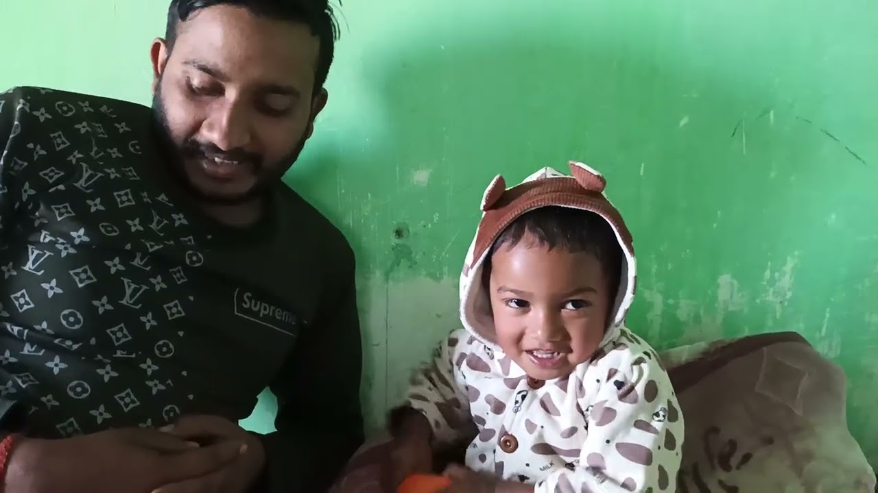 Ronit का फेवरेट fruit संतरा 🍊 है