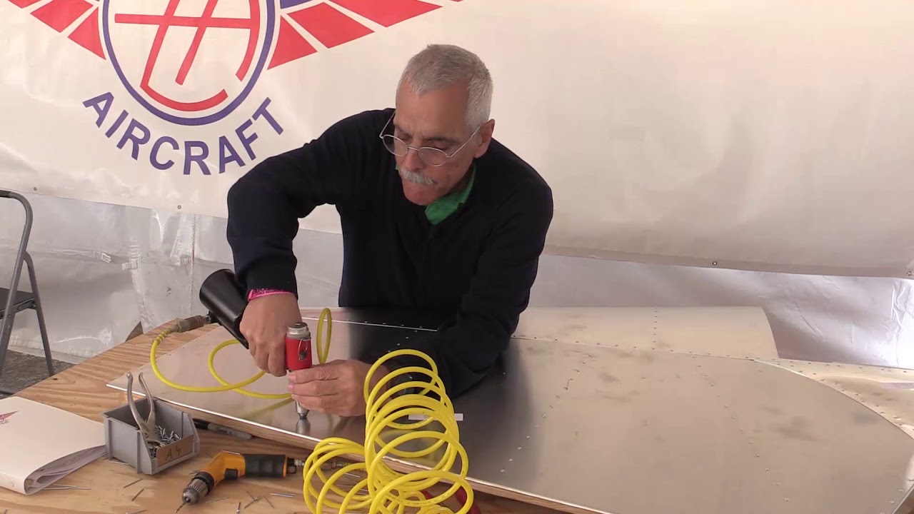 AVweb Builds an Airplane (Part)
