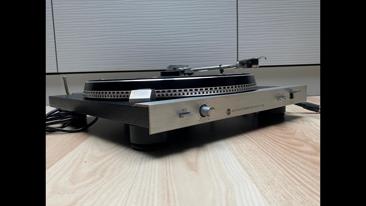 GRAMOFON UNITRA FONICA ALTUS  P-100  -  FILM POGLĄDOWY