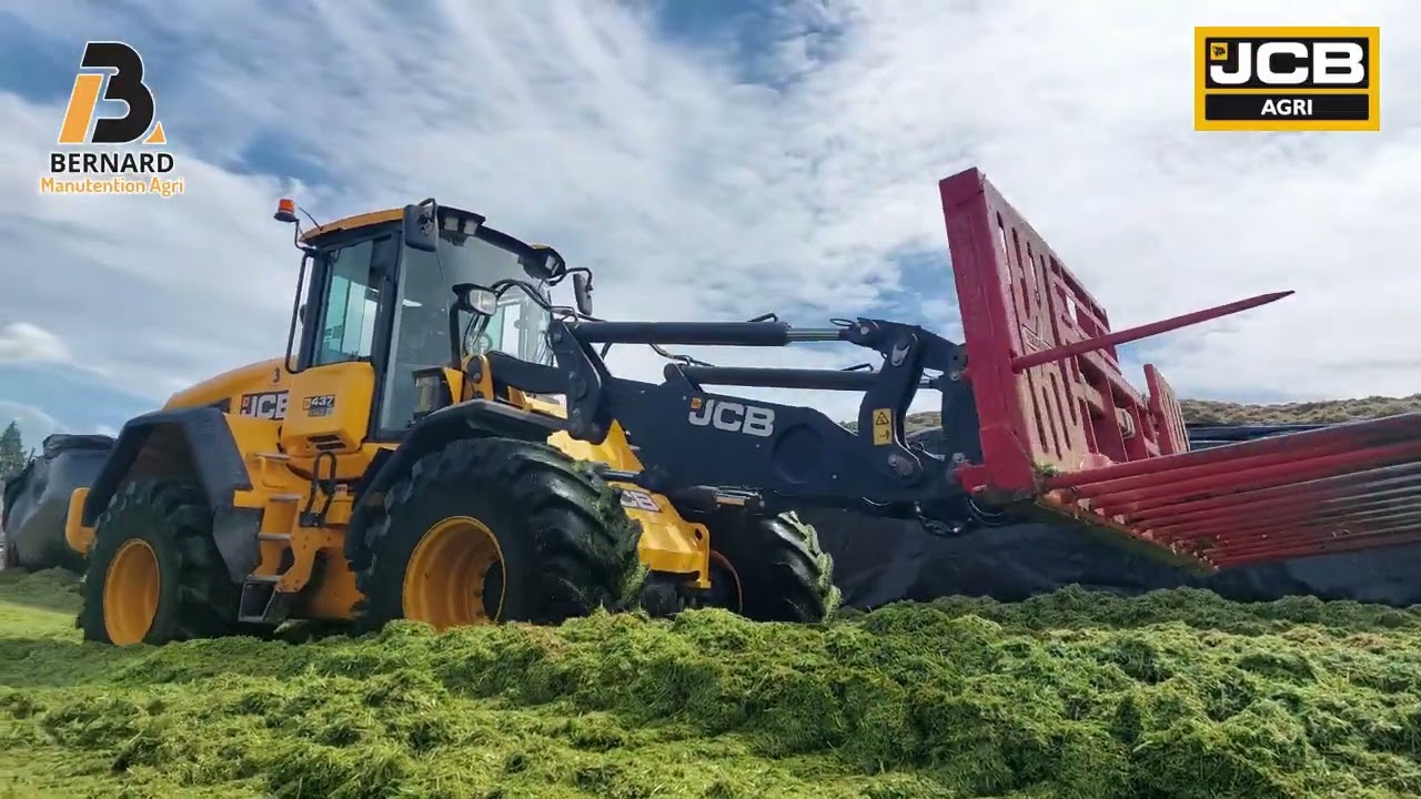Démonstration chargeuse @JCBAgriculture 437 dans le 22 - Bernard Manutention Agri