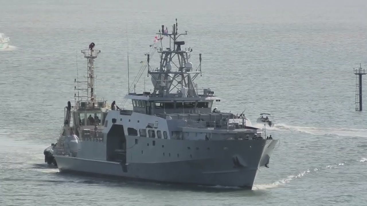 Auguste Benebig, French Offshore Patrol Vessel (P779), entering Cairns Harbour on 24 Aug 2024.