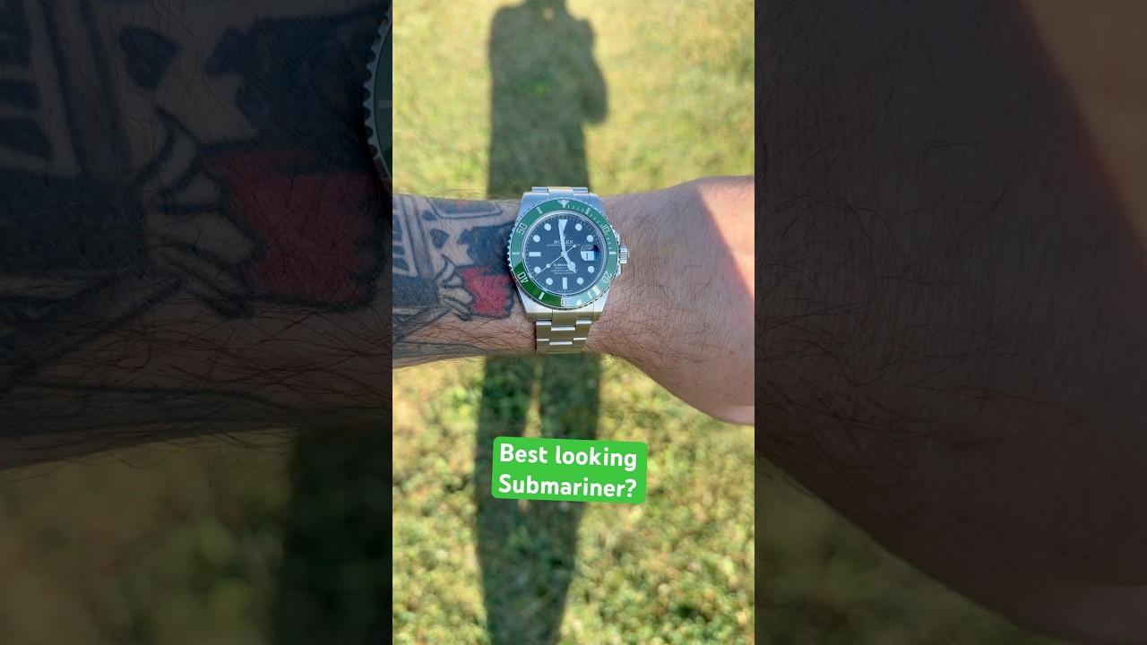 Best looking Submariner! I absolutely love the splash of green with this bezel. 