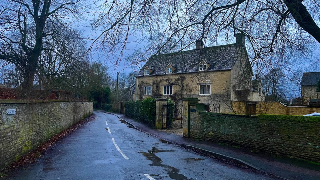 Early Morning Rainy Walk, DOWNTON ABBEY Filming Location || BAMPTON