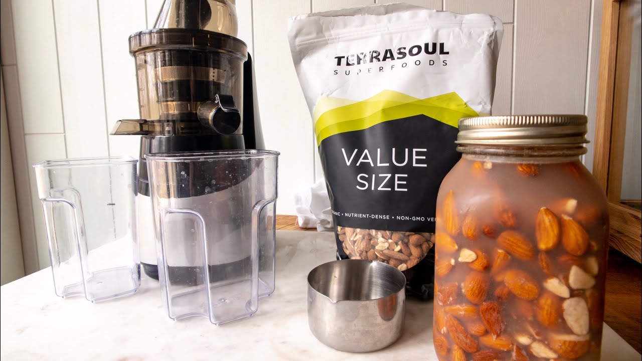 HOW TO MAKE ALMOND MILK - slow masticating juicer