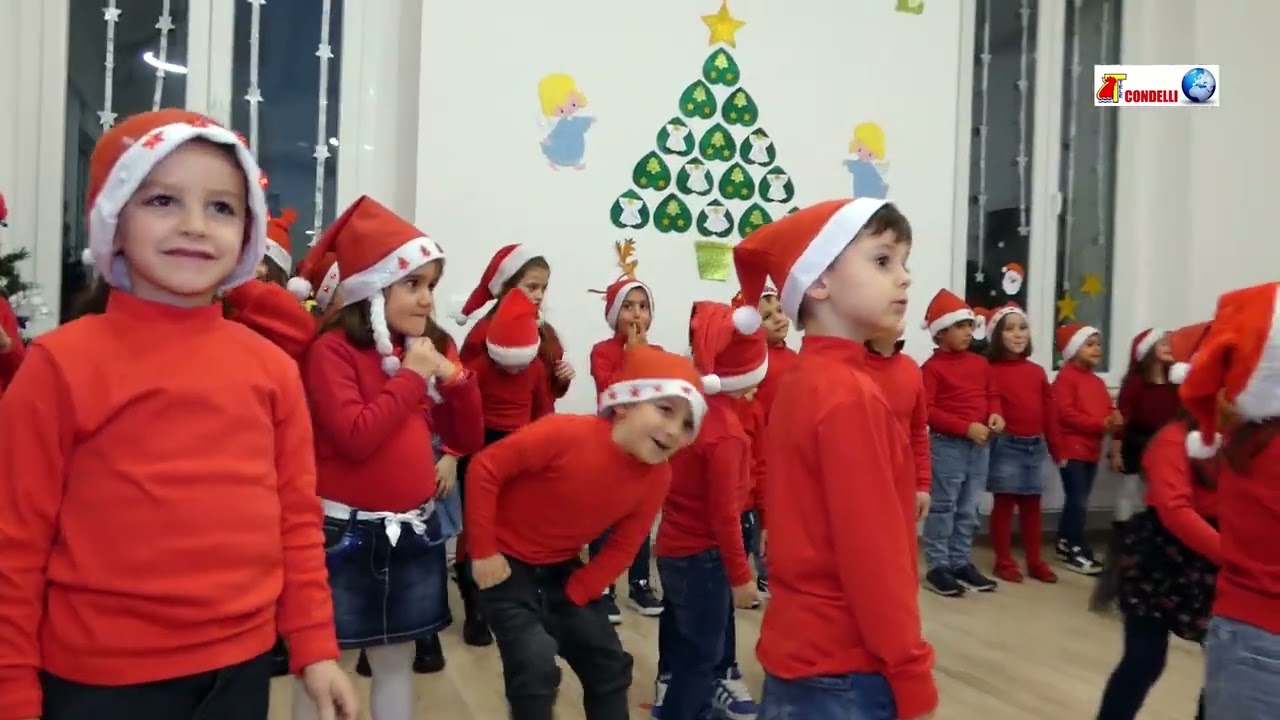 La scuola dell'infanzia di Cotronei presenta: Canti e mercatini di Natale 19.12.2024 TeleCondelli