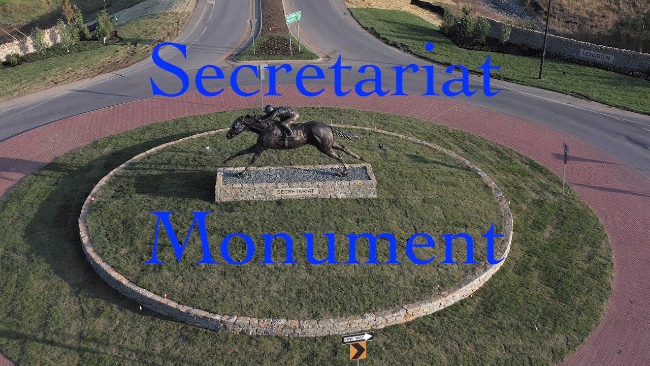 Secretariat Monument