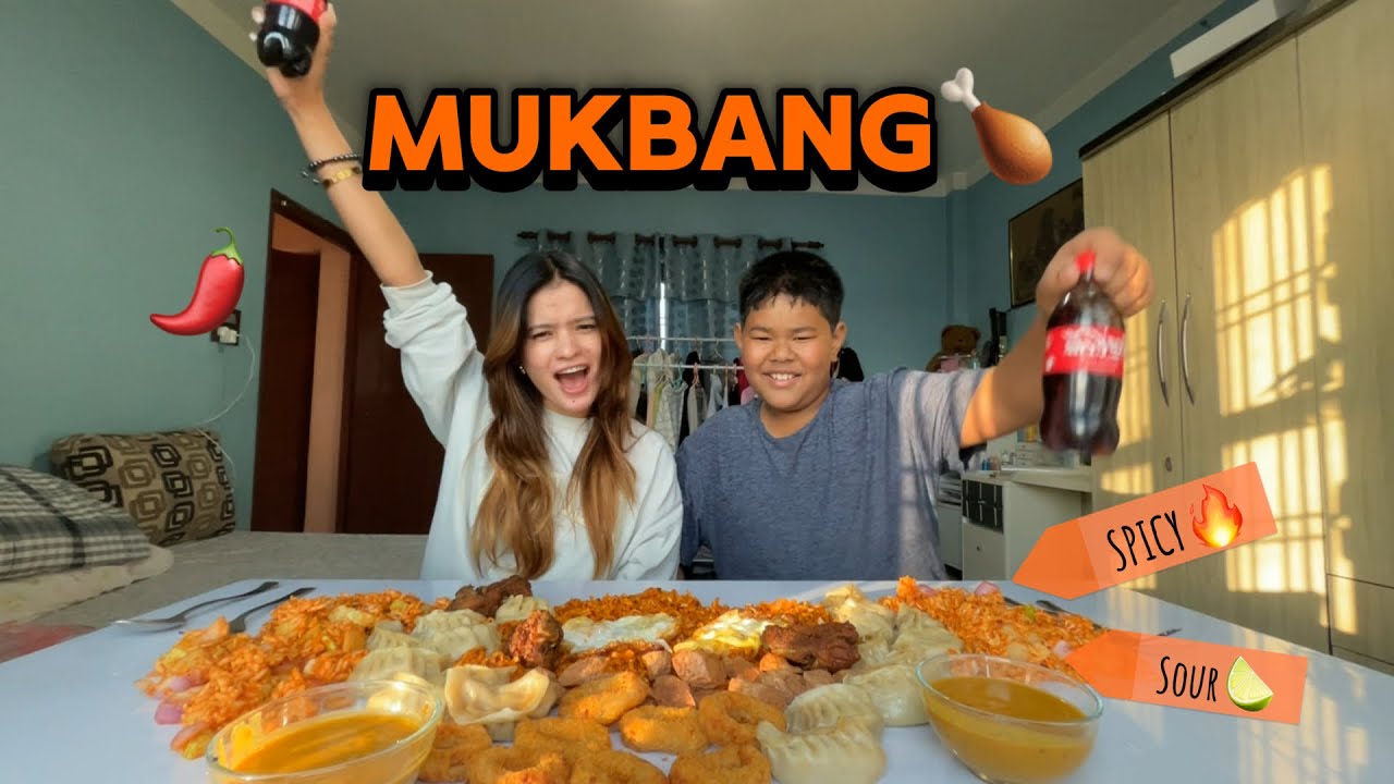 MUKBANG||3X SPICY CURRENT NOODLES &EGG +CHATPATEY +CHICKEN RING +MOMO SAUSAGE +CHICKEN ROAST||