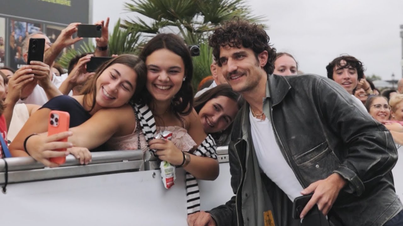 Llegada de Louis Garrel ''Couture'' (S.O.) 2025
