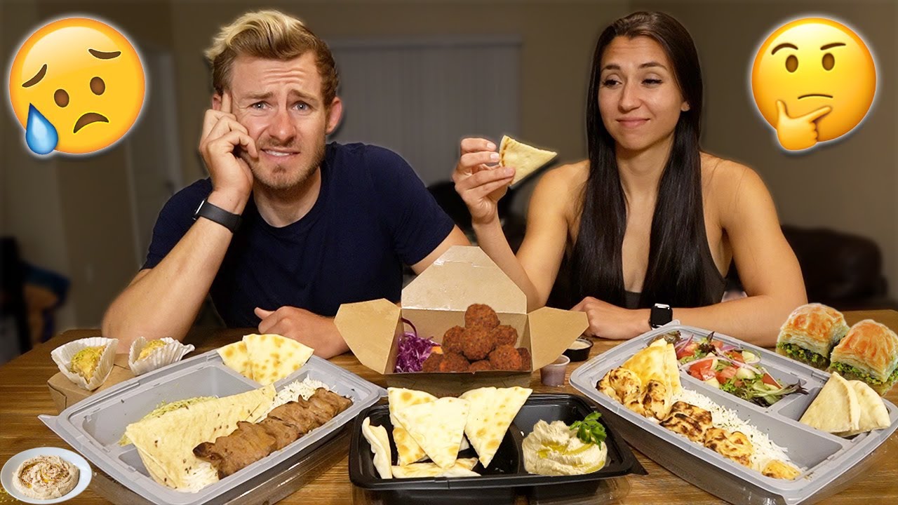 WE ATE MEDITERRANEAN FOOD FOR THE FIRST TIME! (BAKLAVA, PITAS & MORE)