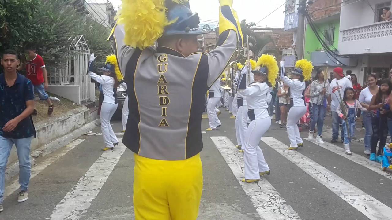 Banda show guardia real de antiquíoquia  (domingo de ramos)