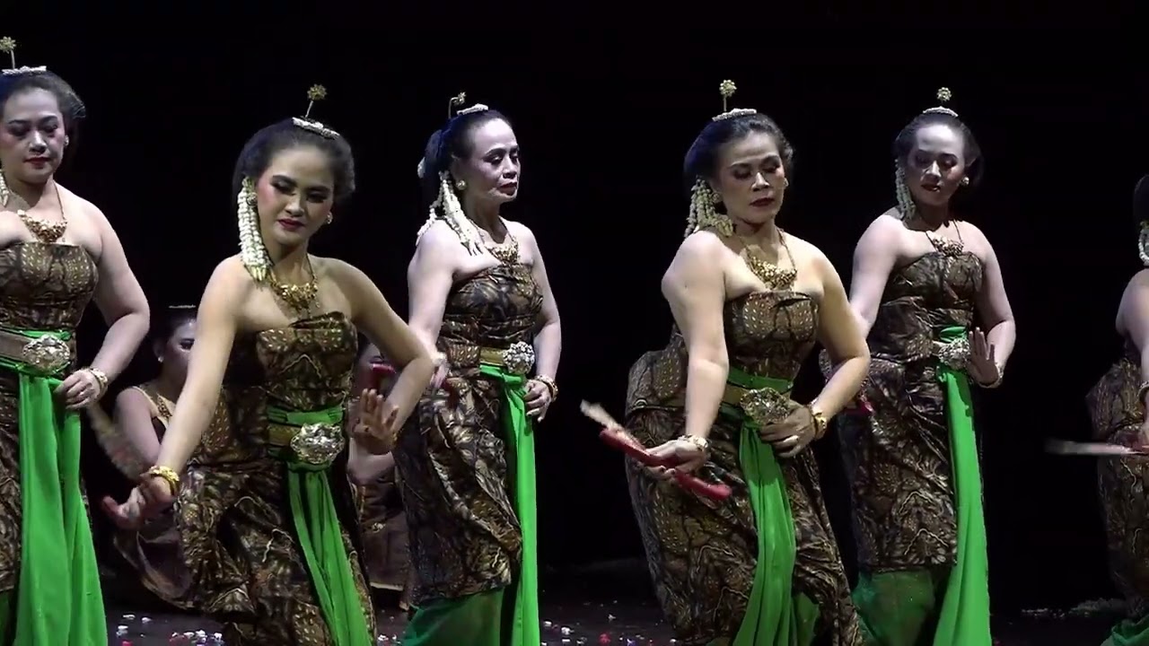 Bedhayan Wulangreh oleh Wulangreh Omah Budaya