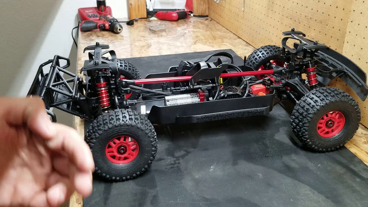 Arrma Mojave how to remove the front differential part 1