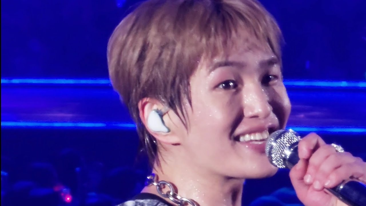 Why So Serious? 온유 (정면 Full) 샤이니월드7 E.S.S.A.Y. 오이콘 #온유 #이진기 #ONEW #JINKI #オニュ #オンユ #샤이니  #SHINee