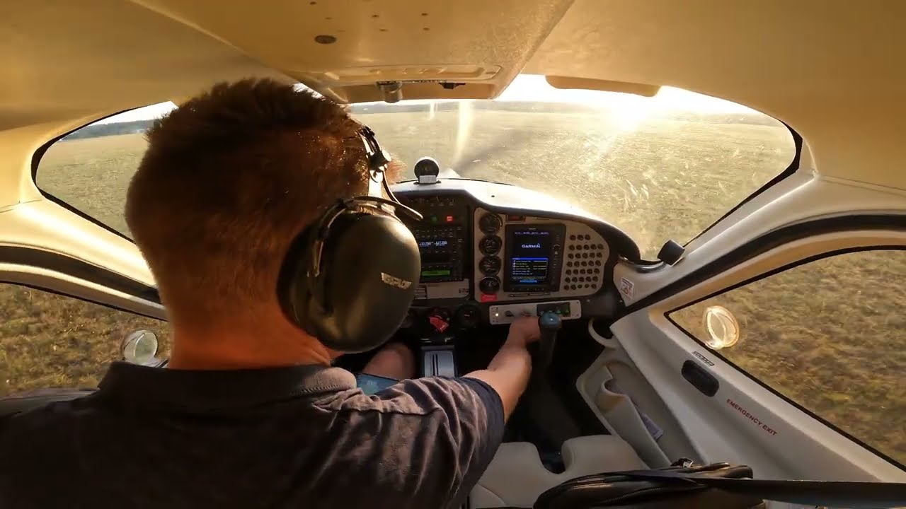 EPZP Rwy 06 Full stop landing and Take-off