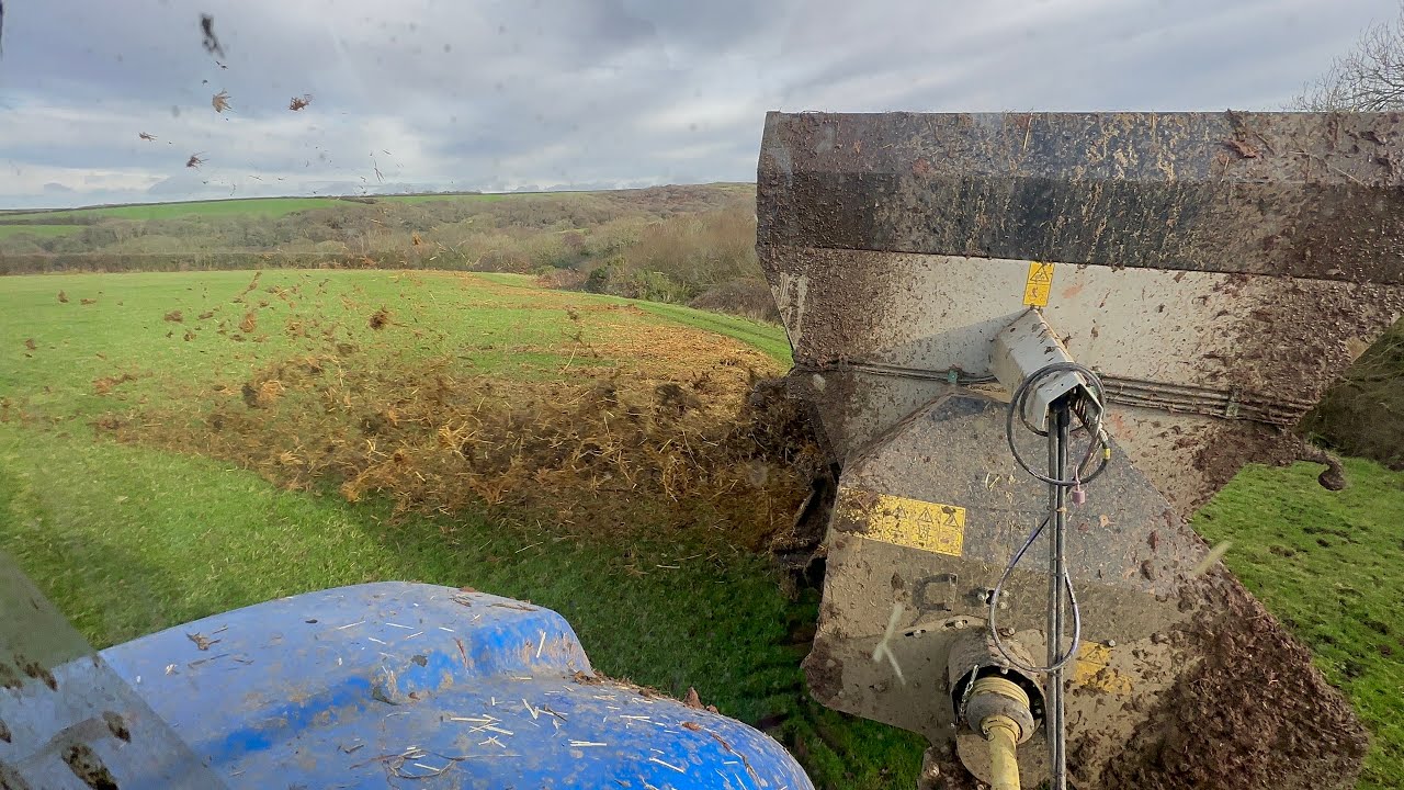 PREPPING FIELDS FOR PLOUGHING. SPREADING LOTS OF MANURE!!!